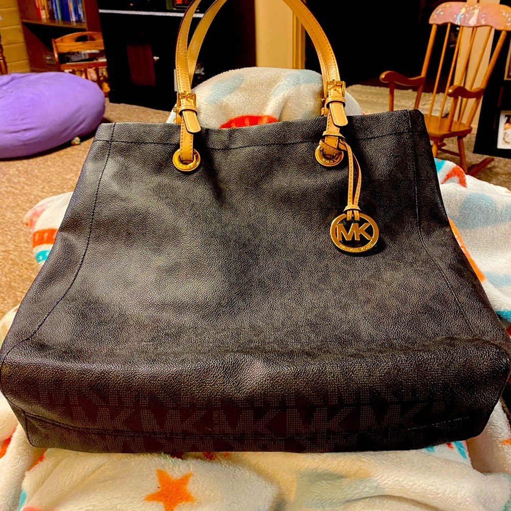 Michael Kors tote bag